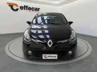 Käytetty Renault Clio IV 75 HP (55 kW) 2012 Musta Sedan