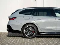 Usata BMW 520 M Sport 197 CV (144 kW) 2025 Grigio brooklyn m Station wagon