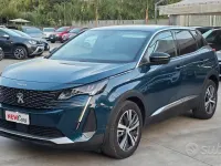 Usata Peugeot 3008 Allure 131 CV (96 kW) 2022 Bluazzurro SUV