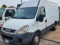 usata Iveco Daily 35 S12 2.3 Anno 2009