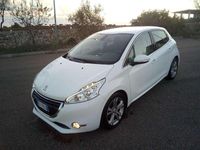 Usata Peugeot 208 Allure 92 CV (67 kW) 2014 Bianco Utilitaria