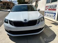 Usata Skoda Octavia G-TEC Executive 131 CV (96 kW) 2019 Bianco Station wagon