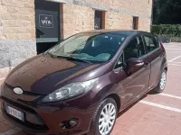 Usata Ford Fiesta 82 CV (60 kW) 2009 Marrone Berlina