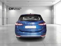 Usata BMW 218 Active Tourer Luxury Line 150 CV (110 kW) 2023 Blu Monovolume