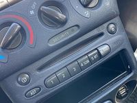 Usata Toyota Yaris 2002 Blu Berlina