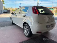 Usata Fiat Punto Street 69 CV (50 kW) 2017 Bianco Utilitaria