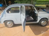 Usata Fiat 600 24 CV (17 kW) 1970 Blu Berlina