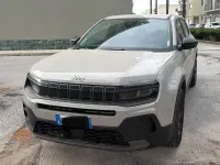 Usado Jeep Avenger Longitude 101 CV (74 kW) 2025 Beige SUV