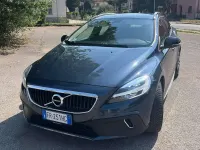 Usata Volvo V40 CC 120 CV (88 kW) 2018 Blu/azzurro Station wagon