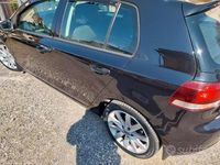 Usata VW Golf VI 105 CV (77 kW) 2011 Nero Utilitaria