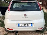 Usata Fiat Punto Lounge 75 CV (55 kW) 2015 Bianco Berlina