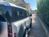 Usata Land Rover Defender 249 CV (183 kW) 2021 Argento SUV