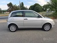 Usata Lancia Ypsilon 60 CV (44 kW) 2009 Grigio Utilitaria