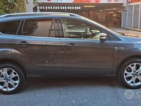 Usata Ford Kuga Business Edition 150 CV (110 kW) 2016 Grigio SUV