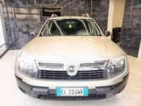Usata Dacia Duster Lauréate 110 CV (80 kW) 2012 Marrone SUV