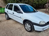 Usata Opel Corsa Swing 50 CV (36 kW) 1994 Bianco Utilitaria