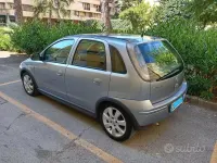 Usata Opel Corsa 69 CV (50 kW) 2006 Grigio Utilitaria