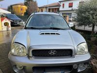 Usata Hyundai Santa Fe 112 CV (82 kW) 2002 Grigio SUV