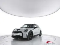 Usata Mini Cooper SE 135 kW (184 CV) 2021 Argento Utilitaria