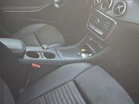 Usata Mercedes CLA220 Shooting Brake Business 177 CV (130 kW) 2017 Station wagon