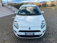 Usata Fiat Punto Lounge 75 CV (55 kW) 2014 Bianco Utilitaria