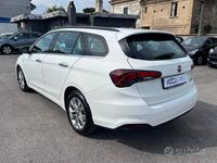 Usata Fiat Tipo Business 120 CV (88 kW) 2018 Bianco Station wagon