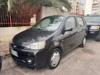 Usata Daihatsu YRV 87 CV (63 kW) 2001 Nero Monovolume