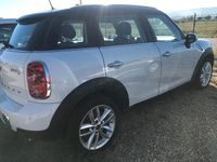 Usata Mini Cooper D Countryman 111 CV (81 kW) 2014 Bianco SUV