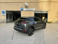 Usata Peugeot 2008 Allure 110 CV (80 kW) 2021 Grigio SUV