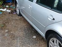 Usata VW Golf IV 101 CV (74 kW) 2002 Grigio Berlina