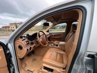 Usata Porsche Cayenne 252 CV (185 kW) 2006 Grigio SUV