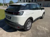 Usata Peugeot 3008 Active 131 CV (96 kW) 2023 Bianco SUV