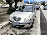 Usata Lancia Ypsilon 69 CV (50 kW) 2006 Grigio Utilitaria