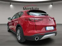 Usata Alfa Romeo Stelvio 190 CV (139 kW) 2018 Rosso alfa SUV