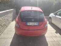 Usata Lancia Ypsilon 69 CV (50 kW) 2017 Rosso Utilitaria