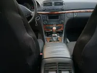 Usata Mercedes E270 177 CV (130 kW) 2003 Grigio Berlina