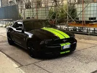 Usata Ford Mustang Premium Convertible 309 CV (227 kW) 2013 Nero Cabrio