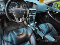 Usata Volvo V40 Ocean Race 190 CV (139 kW) 2015 Blu/azzurro Berlina