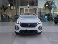 Nuova Peugeot 2008 Allure 100 CV (73 kW) 2026 Grigio SUV