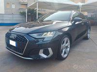 Begagnad Audi A3 Advanced 150 HK (110 kW) 2022 Grå Sedan