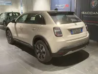 Usata Fiat 600 145 CV (106 kW) 2025 Beige SUV