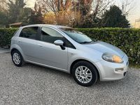 Usata Fiat Punto Lounge 69 CV (50 kW) 2014 Argento Berlina