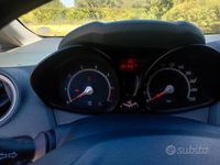 Usata Ford Fiesta 82 CV (60 kW) 2009 Nero Utilitaria