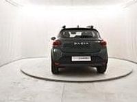 Usata Dacia Sandero Expression 101 CV (74 kW) 2025 Verde Berlina