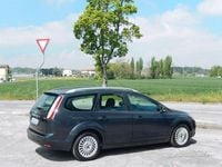 Usata Ford Focus 109 CV (80 kW) 2010 Grigio Station wagon
