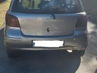 Begagnad Toyota Yaris 75 HK (55 kW) 2004 Grå Sedan