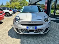 Usata Fiat 600 110 CV (80 kW) 2025 Beige SUV