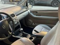 Usata Mercedes A200 95 CV (69 kW) 2008 Nero Utilitaria