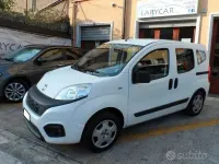 Usata Fiat Qubo Lounge 70 CV (51 kW) 2018 Bianco Monovolume