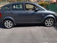 Usata Audi A2 75 CV (55 kW) 2004 Grigio Utilitaria